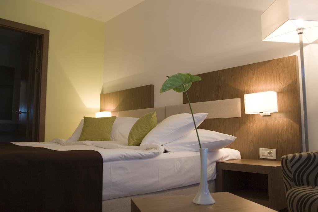 Hotel Park מאקרסקה חדר תמונה